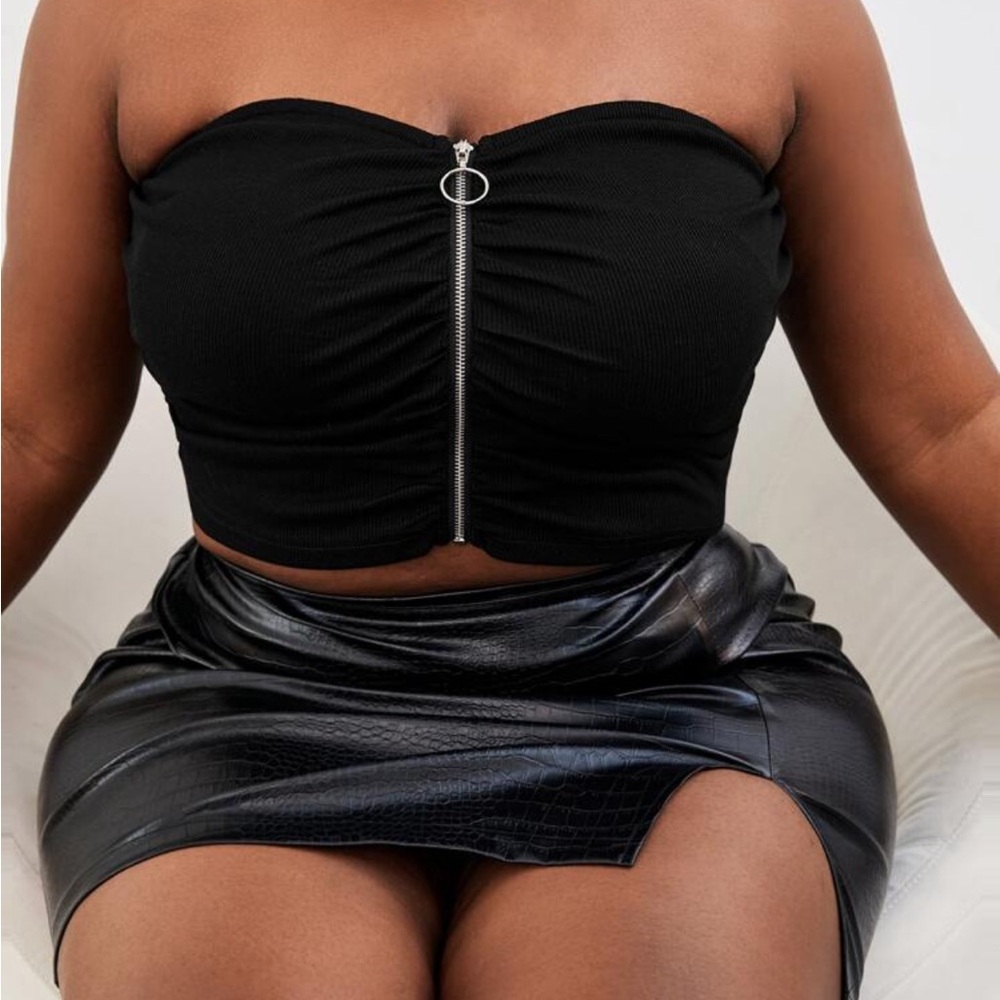 SHEIN O-Ring Zip Up Tube Top